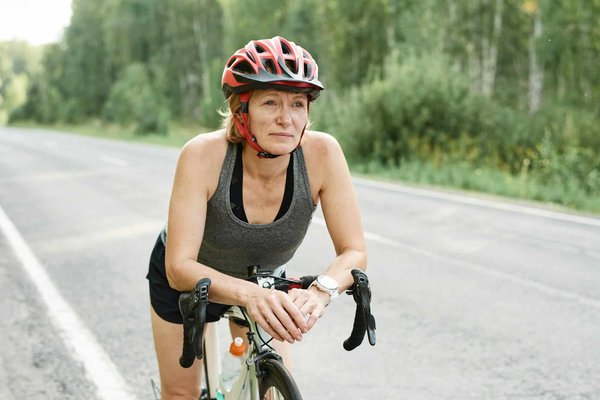 Vêtement de vélo pour femme : les tissus à privilégier